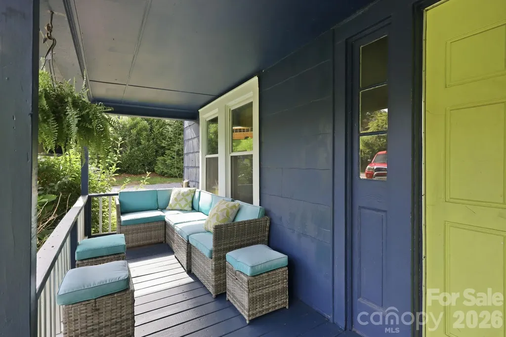 21 Clemmons Street Asheville NC 28801