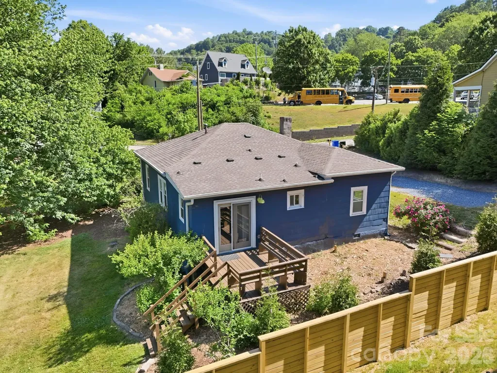 21 Clemmons Street Asheville NC 28801