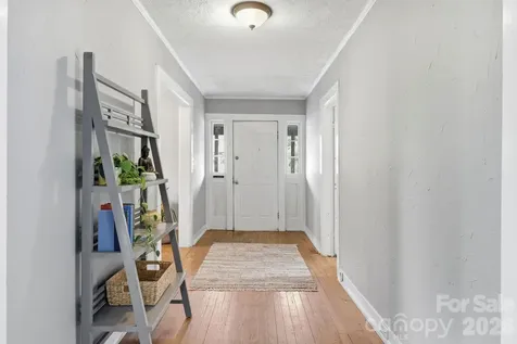 21 Clemmons Street Asheville NC 28801