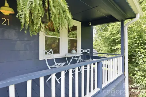 21 Clemmons Street Asheville NC 28801
