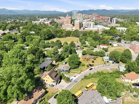 21 Clemmons Street Asheville NC 28801