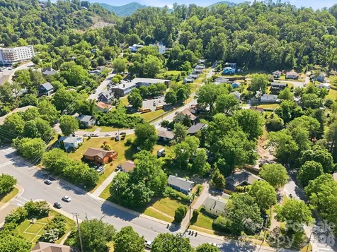 21 Clemmons Street Asheville NC 28801