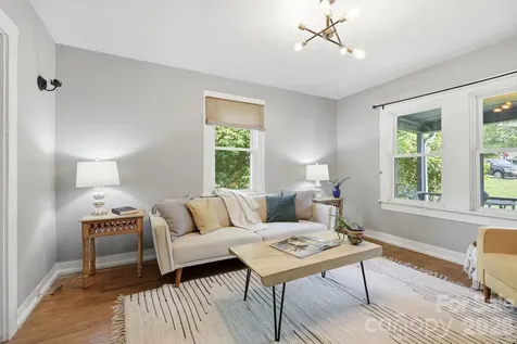 21 Clemmons Street Asheville NC 28801