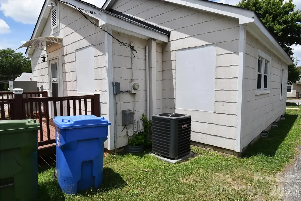 2825 Long Avenue E Ranlo NC 28054