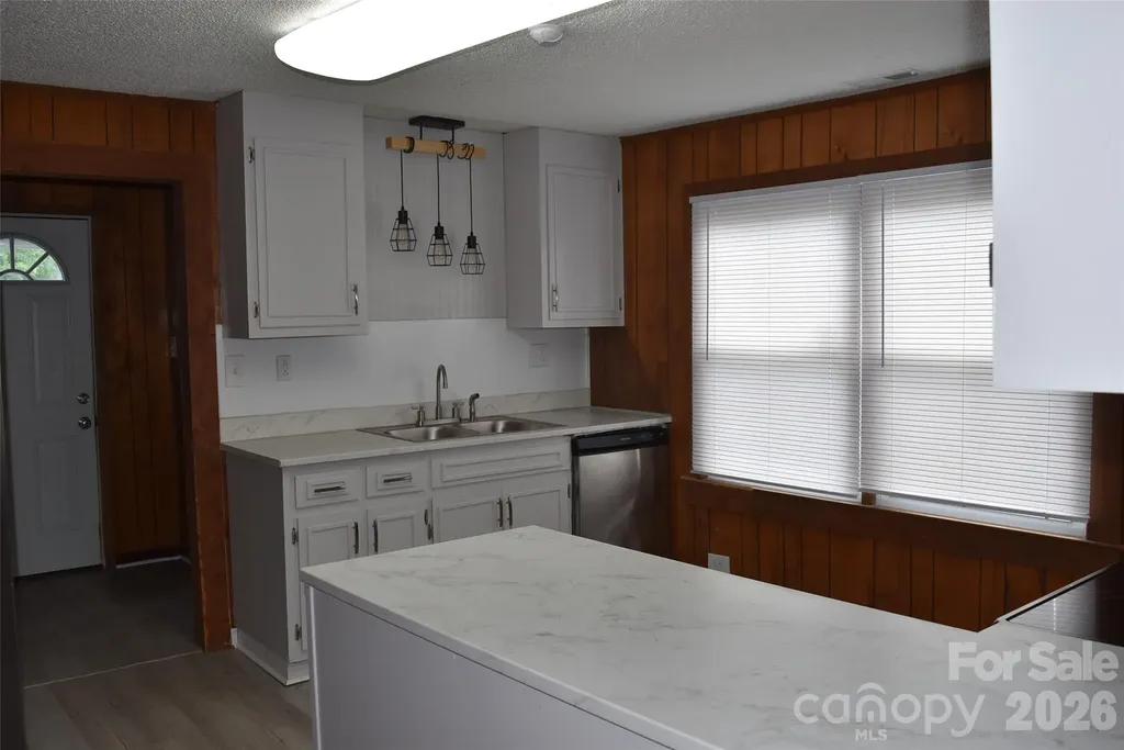 2825 Long Avenue E Ranlo NC 28054