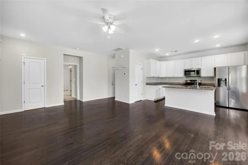 7447 Jane Parks Way Charlotte NC 28217
