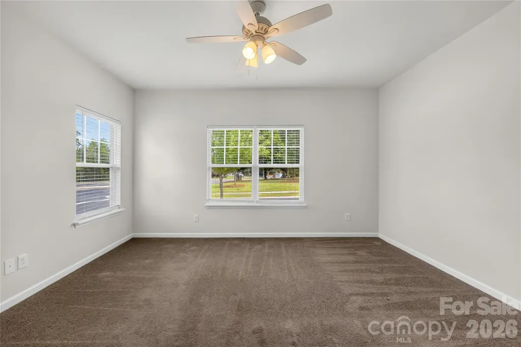 7447 Jane Parks Way Charlotte NC 28217