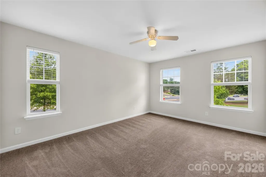 7447 Jane Parks Way Charlotte NC 28217