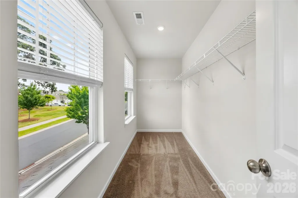 7447 Jane Parks Way Charlotte NC 28217