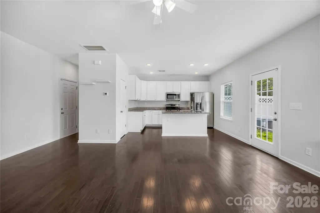 7447 Jane Parks Way Charlotte NC 28217