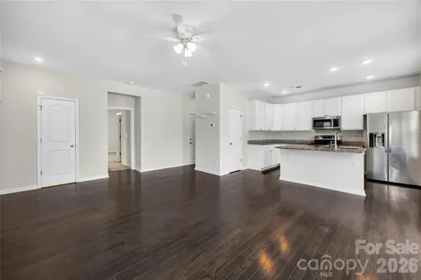 7447 Jane Parks Way Charlotte NC 28217