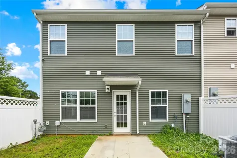 7447 Jane Parks Way Charlotte NC 28217