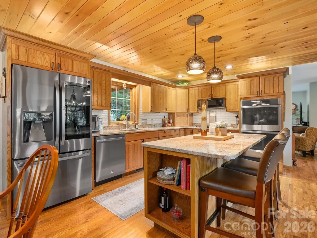 233 Rocky Face Drive Canton NC 28716