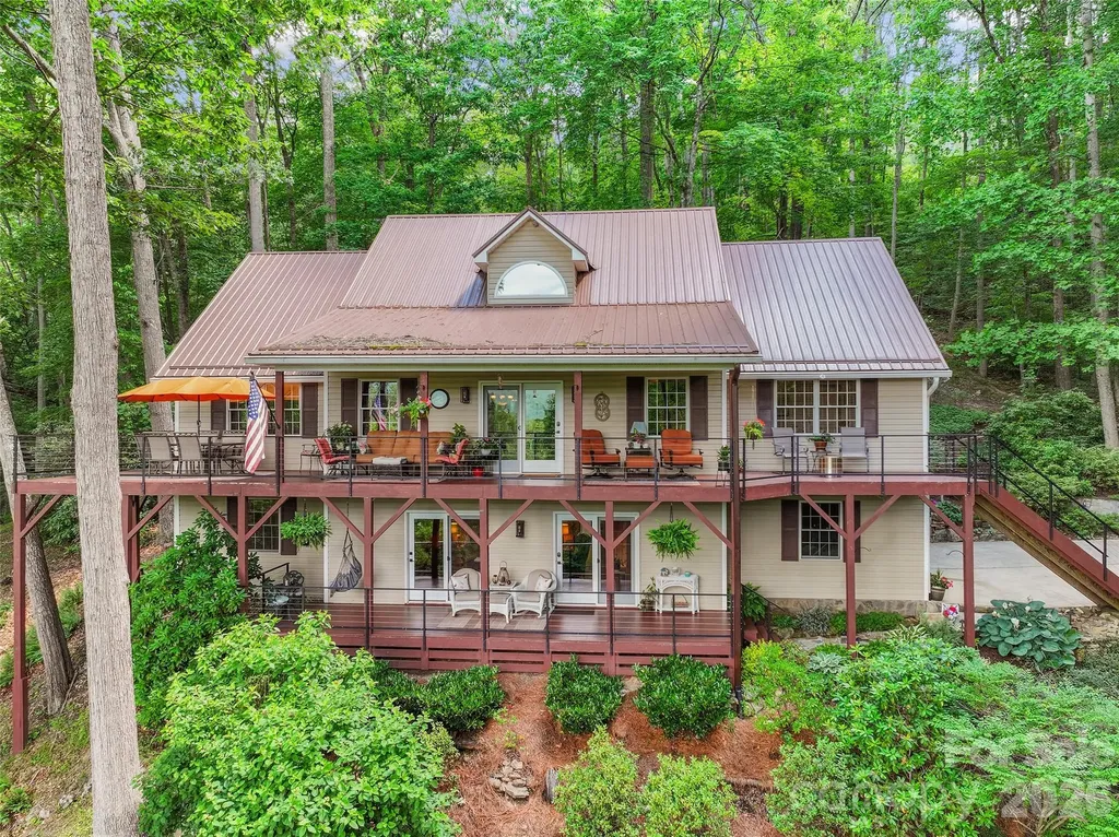 233 Rocky Face Drive Canton NC 28716