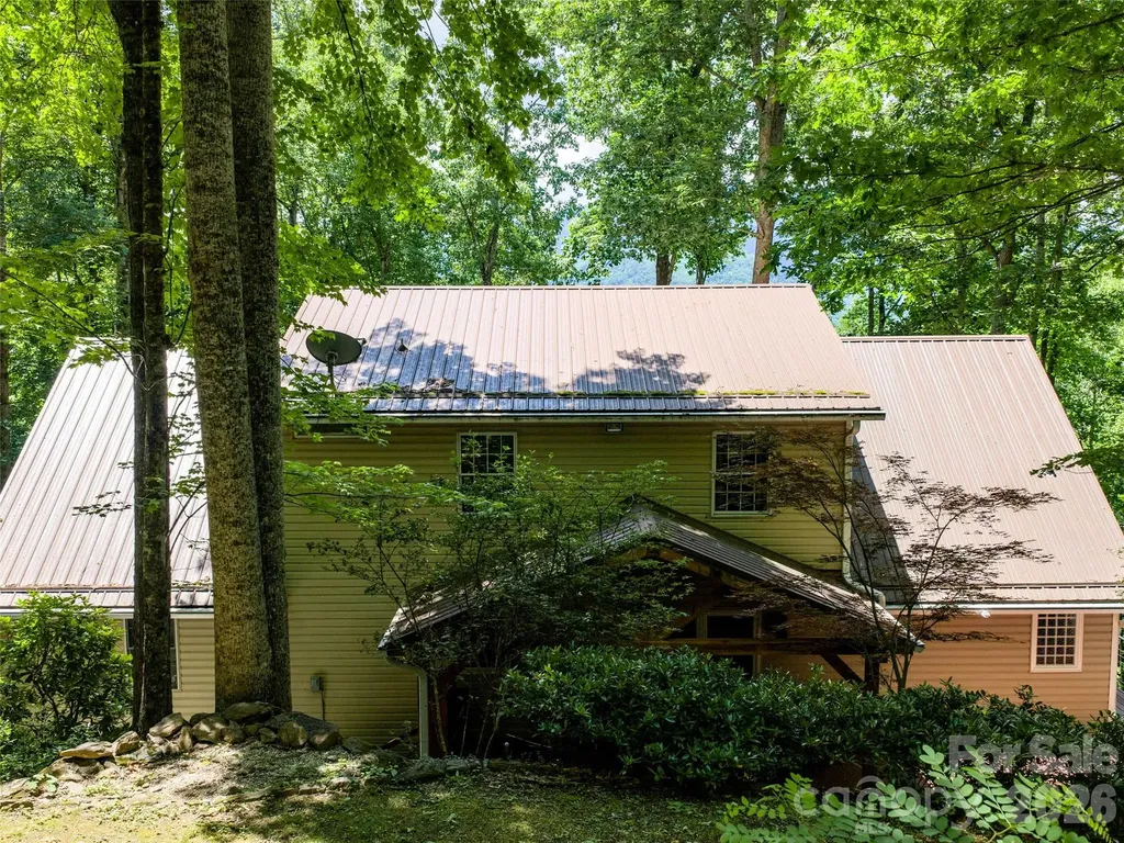 233 Rocky Face Drive Canton NC 28716
