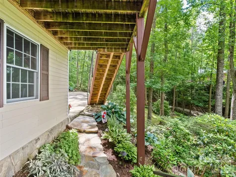 233 Rocky Face Drive Canton NC 28716