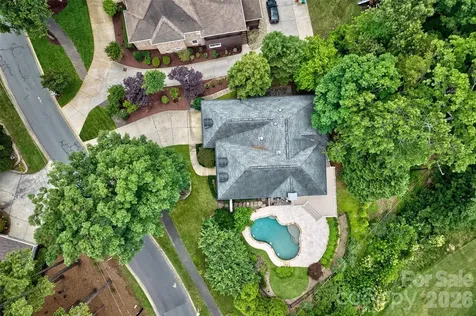 60 Marina Road Lake Wylie SC 29710