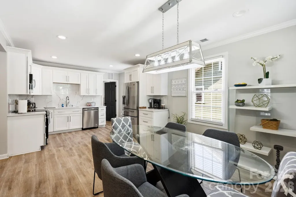 205 Grandin Road Charlotte NC 28208