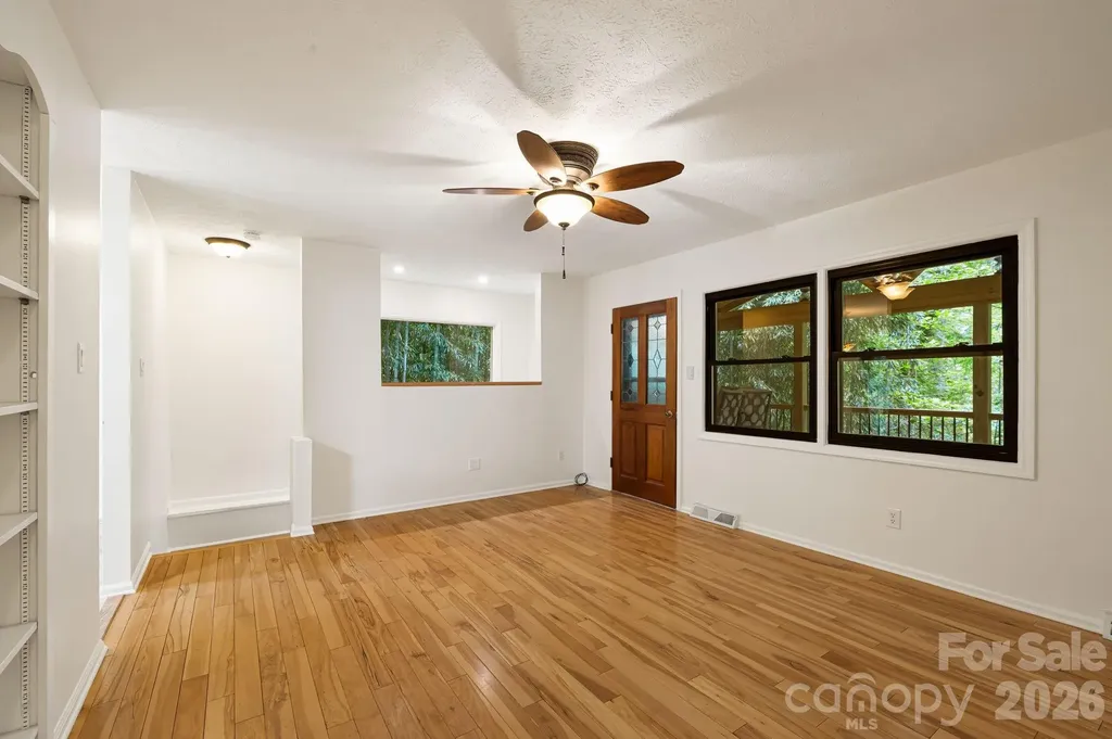 10 Botany View Court Asheville NC 28805