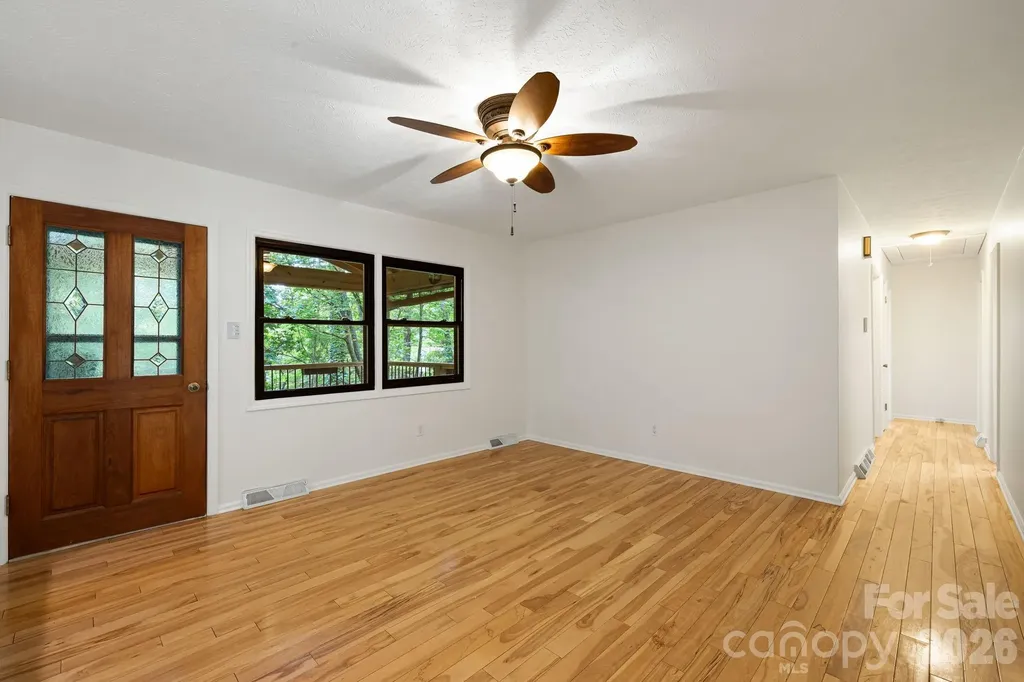 10 Botany View Court Asheville NC 28805