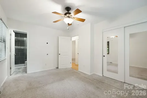 10 Botany View Court Asheville NC 28805