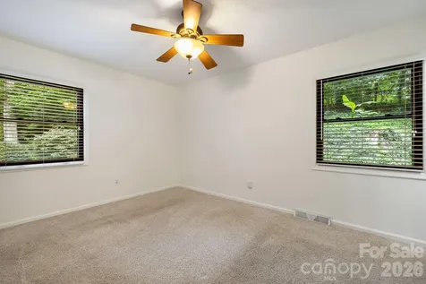 10 Botany View Court Asheville NC 28805