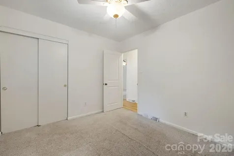 10 Botany View Court Asheville NC 28805