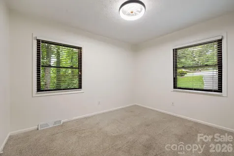 10 Botany View Court Asheville NC 28805