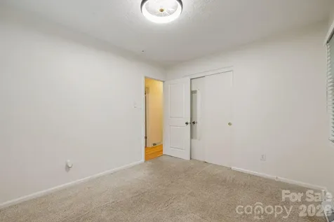 10 Botany View Court Asheville NC 28805