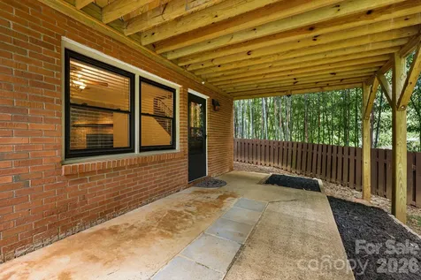 10 Botany View Court Asheville NC 28805