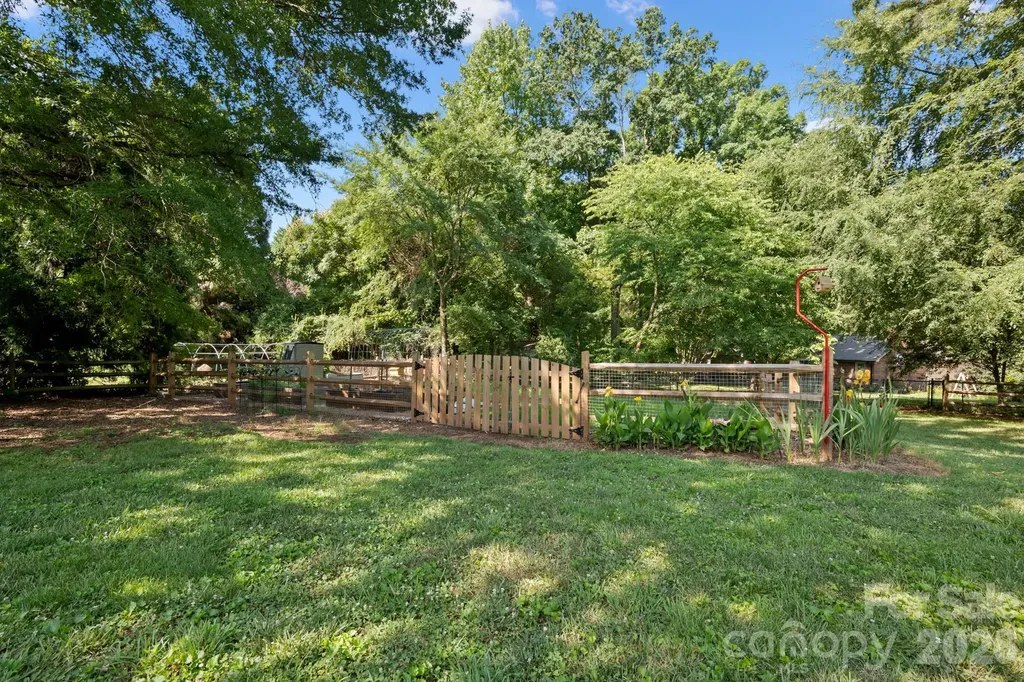 1307 Bennington Drive NW Concord NC 28027