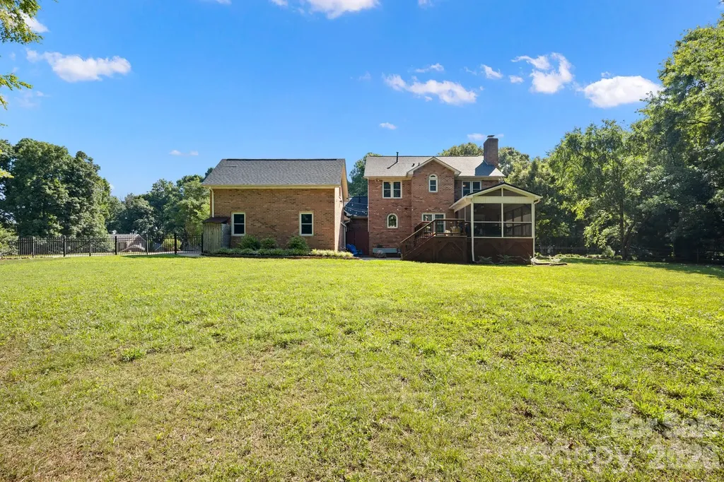 1307 Bennington Drive NW Concord NC 28027