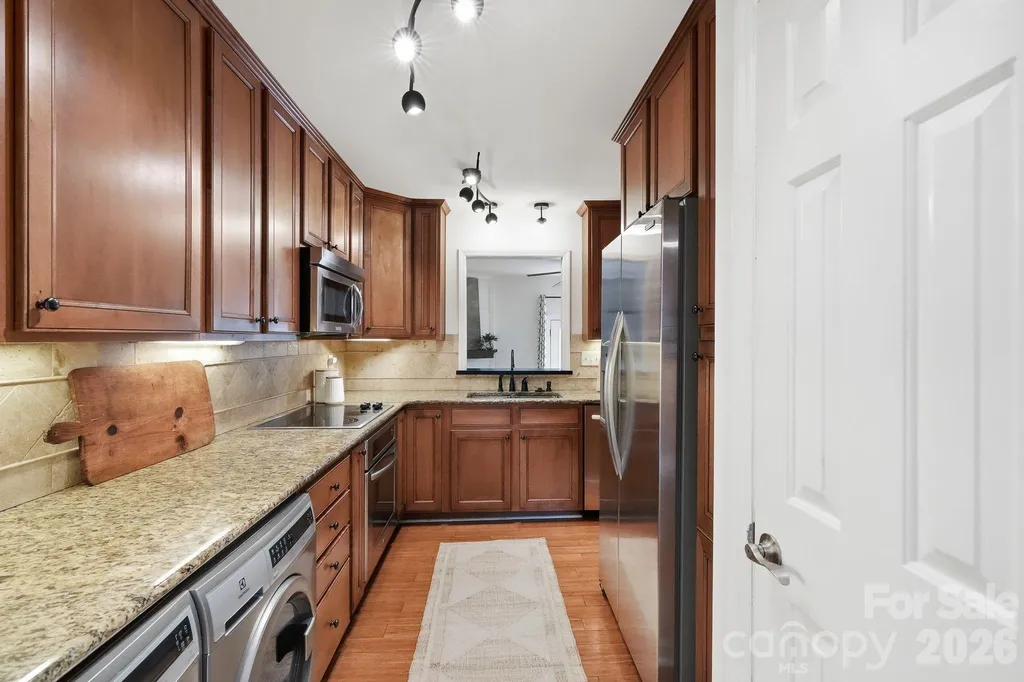 510 N Poplar Street Charlotte NC 28202