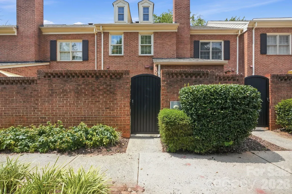510 N Poplar Street Charlotte NC 28202