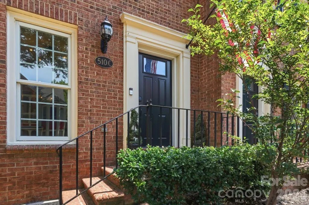 510 N Poplar Street Charlotte NC 28202