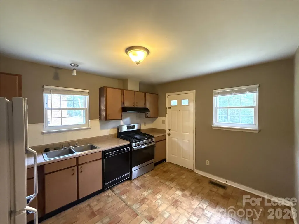 701 Echo Cove Lane Charlotte NC 28273