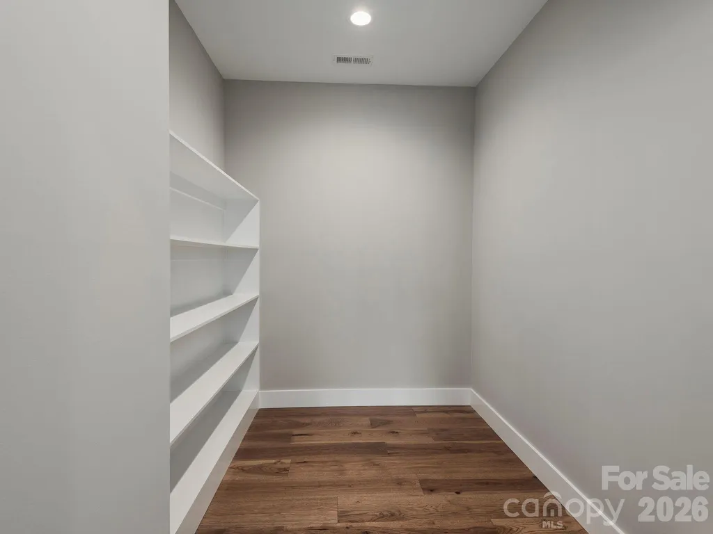 105 Sheila Wynne Drive Hendersonville NC 28732