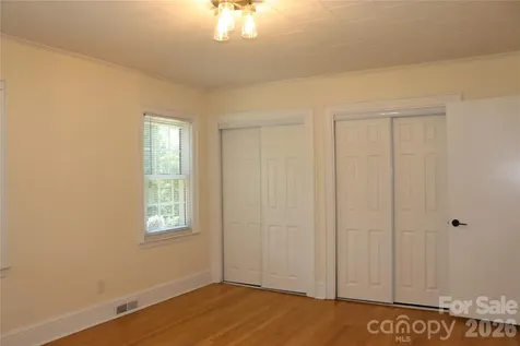 415 High Circle NW Lenoir NC 28645