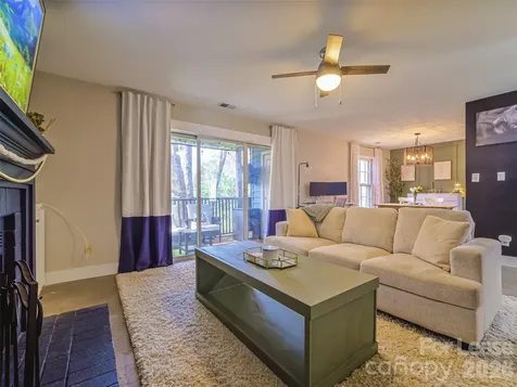 3300 Selwyn Farms Lane Charlotte NC 28209
