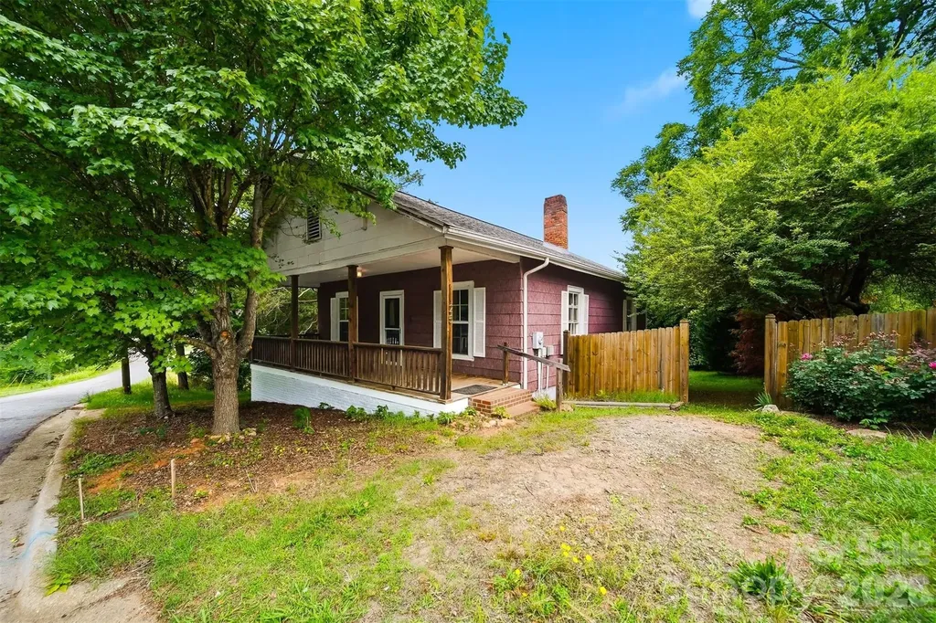 25 Central Avenue Granite Falls NC 28630