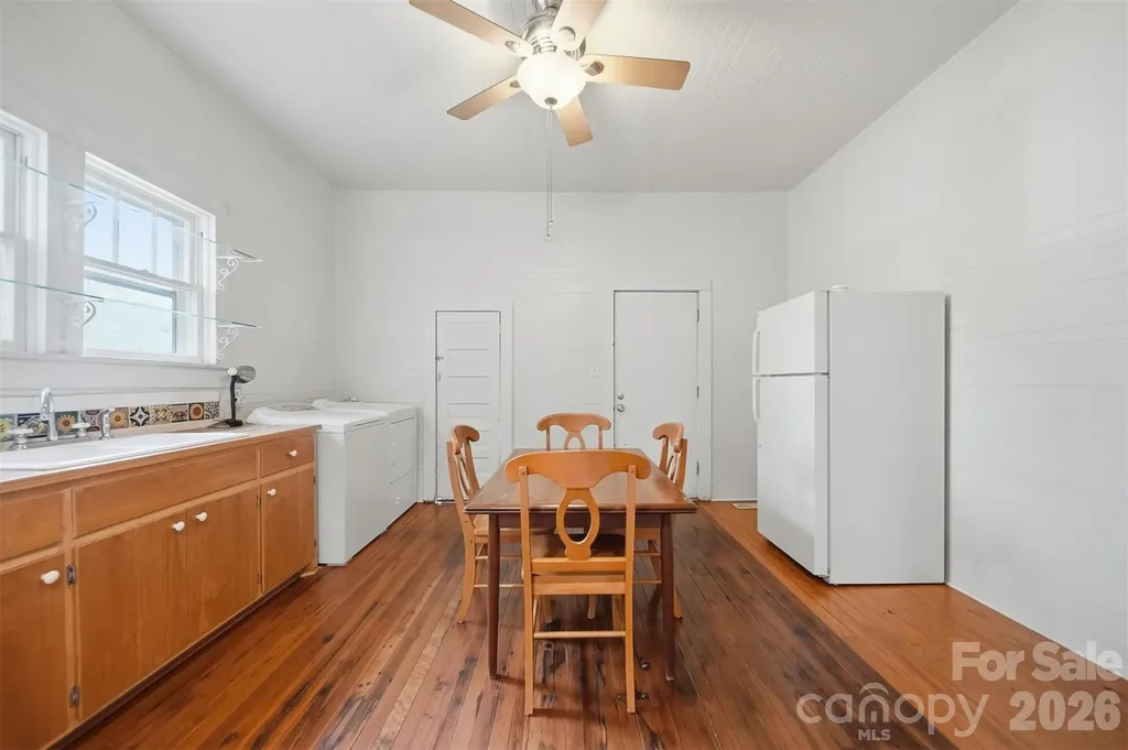 25 Central Avenue Granite Falls NC 28630