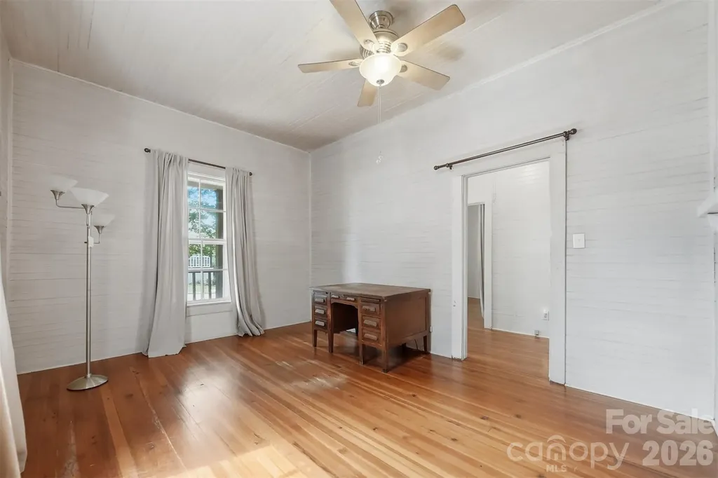 25 Central Avenue Granite Falls NC 28630