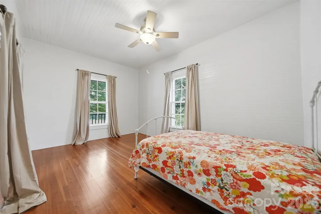 25 Central Avenue Granite Falls NC 28630