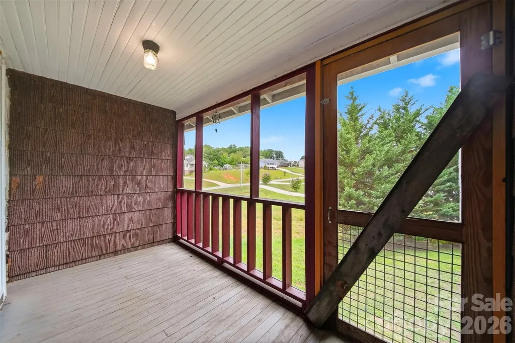 25 Central Avenue Granite Falls NC 28630