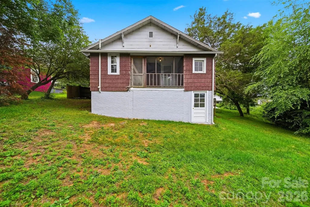 25 Central Avenue Granite Falls NC 28630
