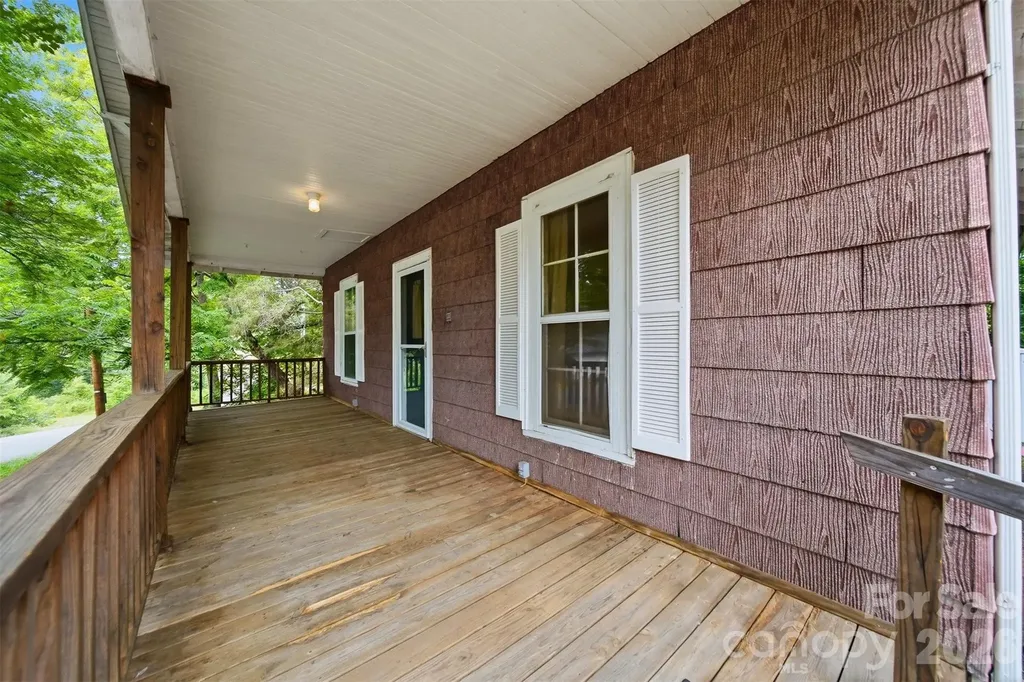 25 Central Avenue Granite Falls NC 28630