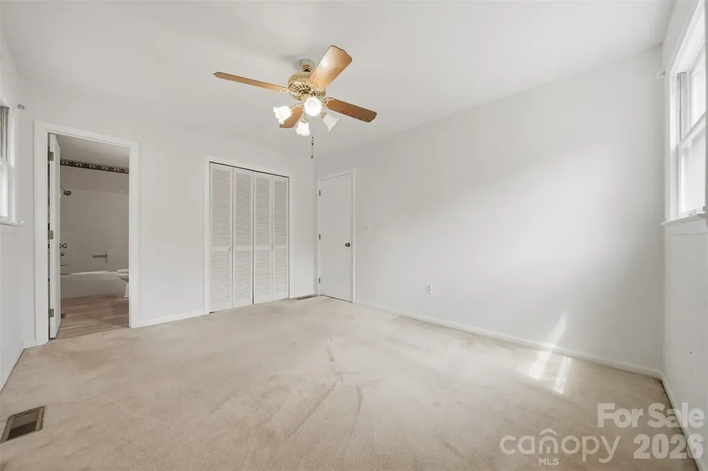 3315 23rd Street NE Hickory NC 28601
