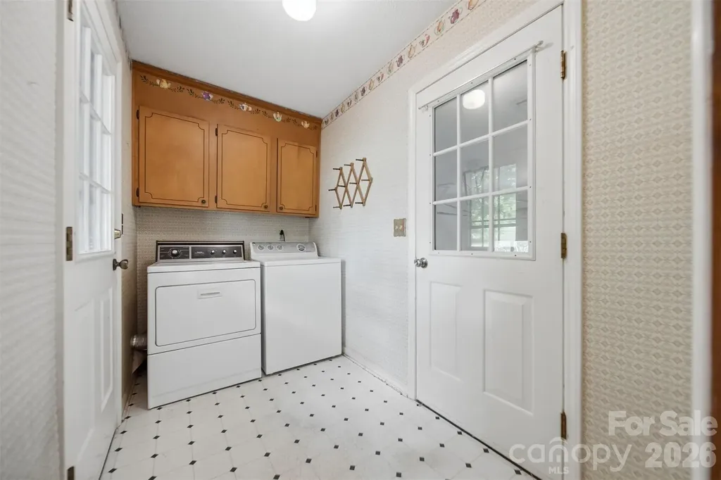 3315 23rd Street NE Hickory NC 28601