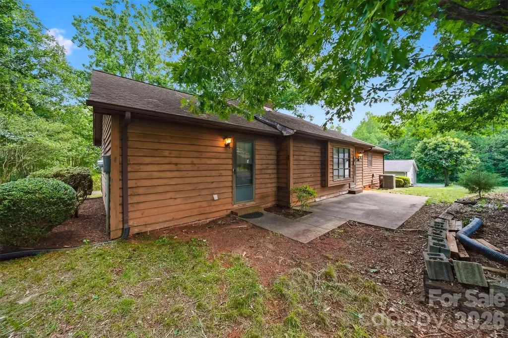 3315 23rd Street NE Hickory NC 28601