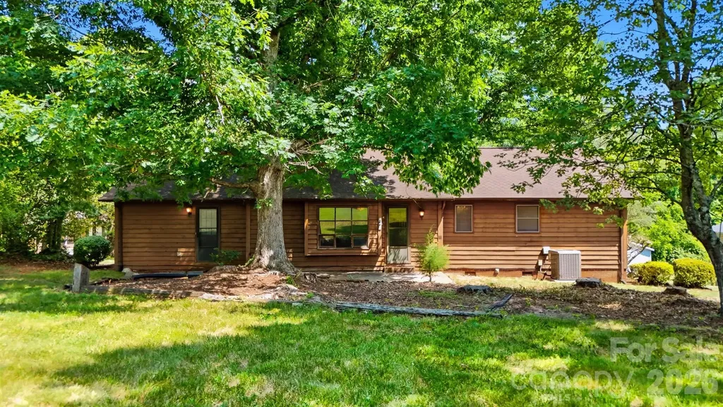 3315 23rd Street NE Hickory NC 28601